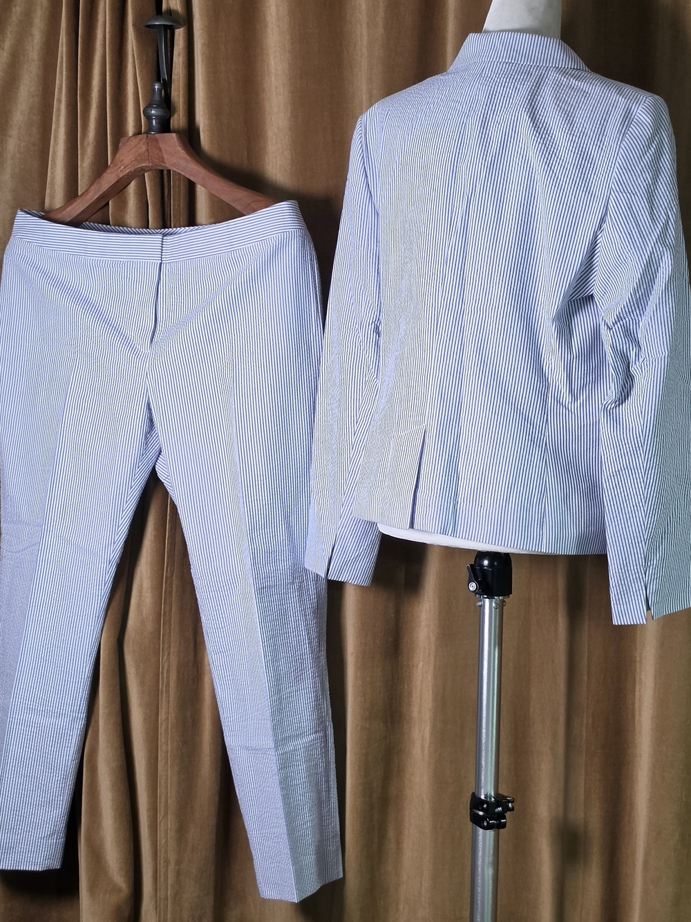 Brooks Brothers NWT Seersucker Suit 14P Blue White Stripe